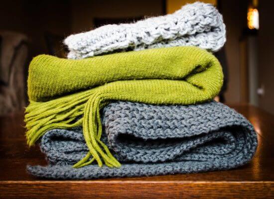 The Ultimate Guide on How to Pack Blankets for Moving