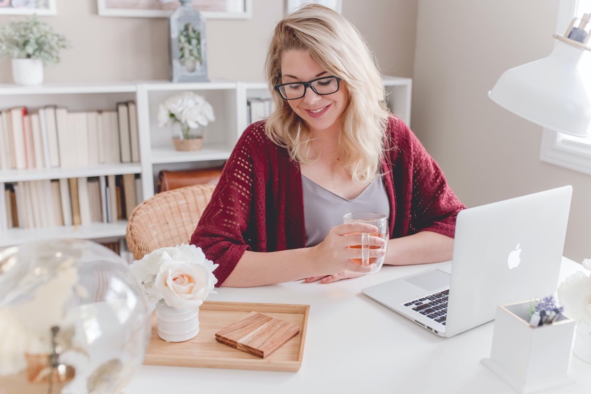 woman working on a laptop